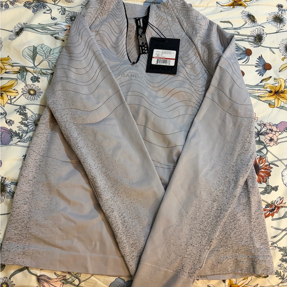 Bandit Long Sleeve Quarter Zip